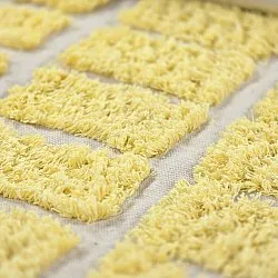 Shaggy koberce - Zola Natural Cotton Shaggy (žluť)