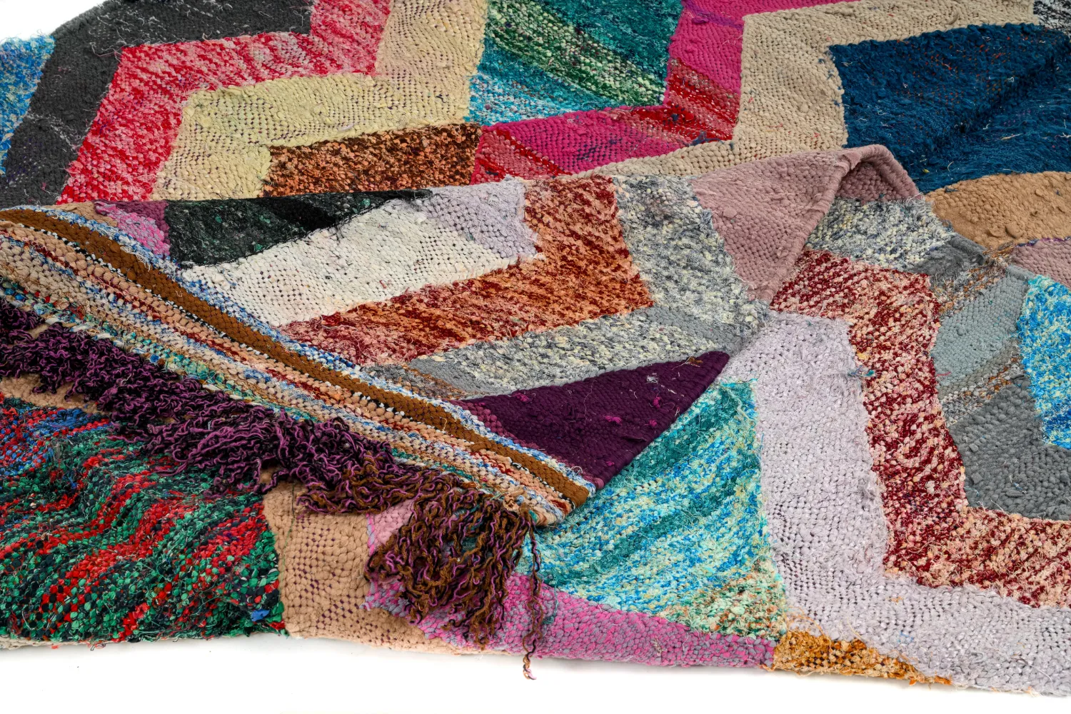 Marocký Berberský koberec Boucherouite 135 x 260 cm