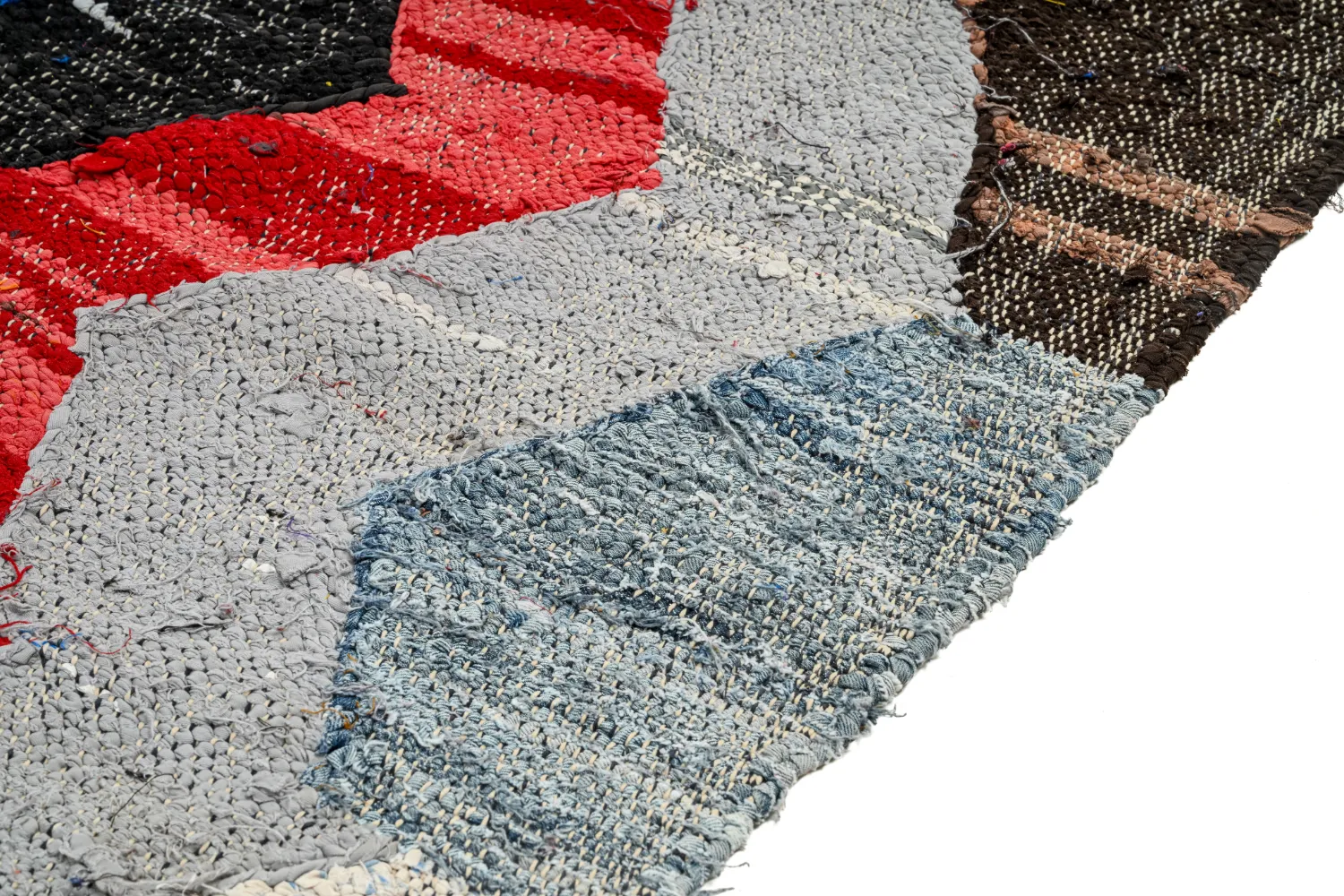 Marocký Berberský koberec Boucherouite 135 x 225 cm