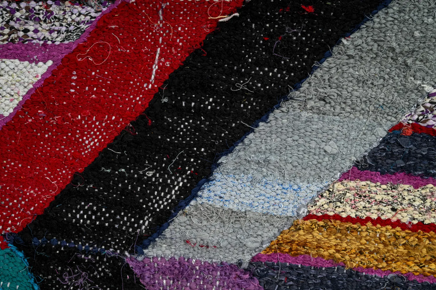 Marocký Berberský koberec Boucherouite 140 x 290 cm