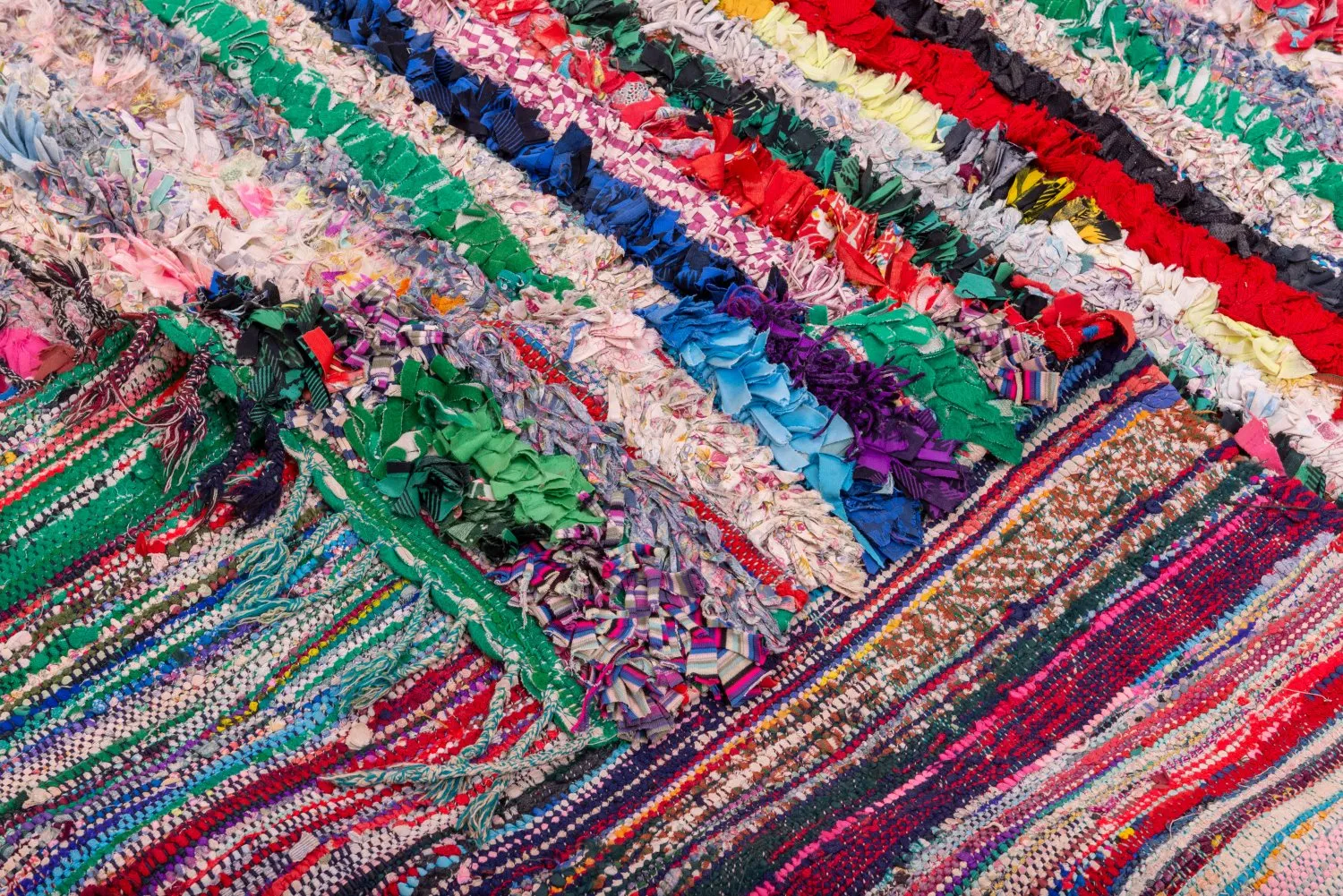 Marocký Berberský koberec Boucherouite 210 x 145 cm
