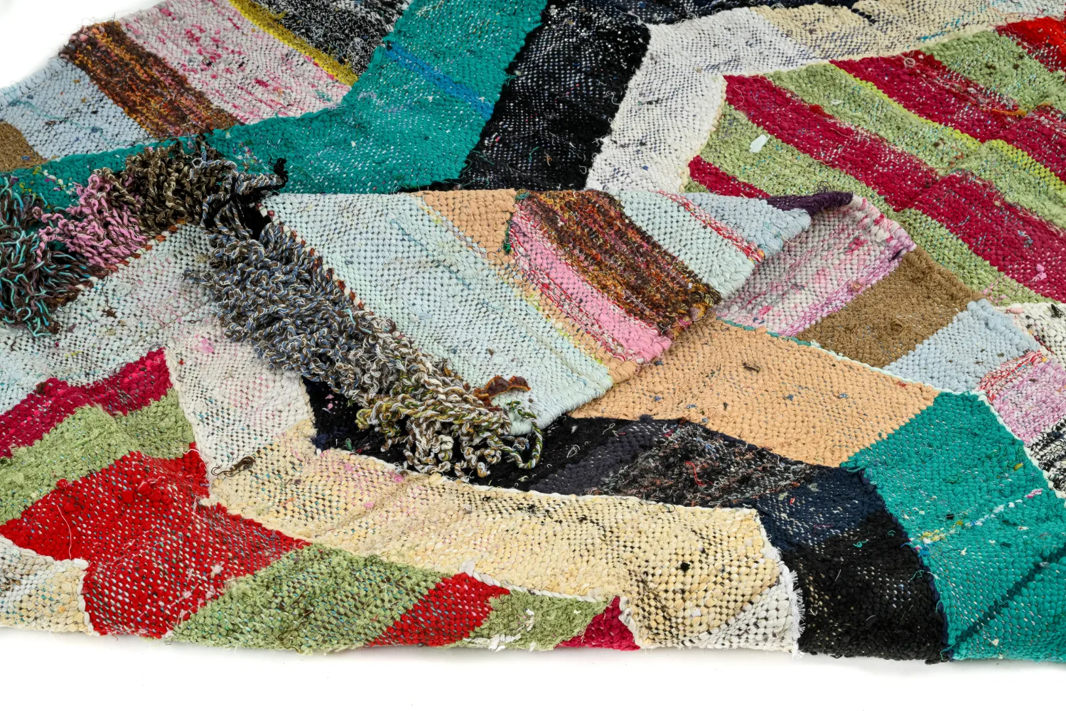 Marocký Berberský koberec Boucherouite 140 x 265 cm