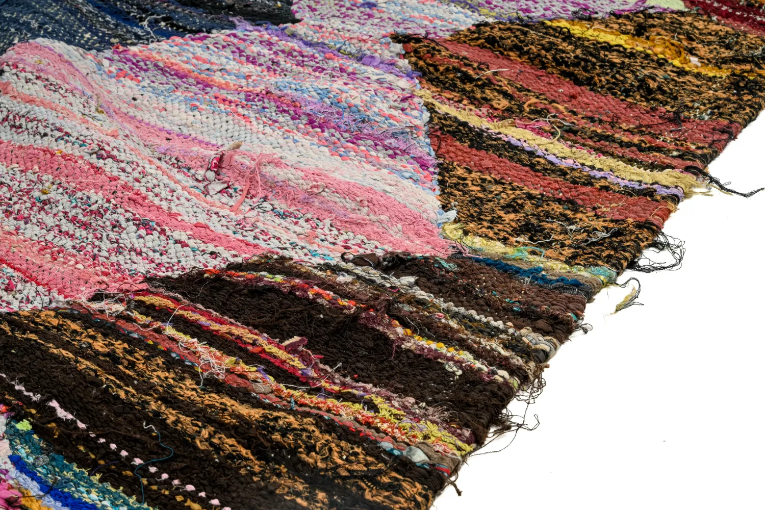 Marocký Berberský koberec Boucherouite 155 x 285 cm
