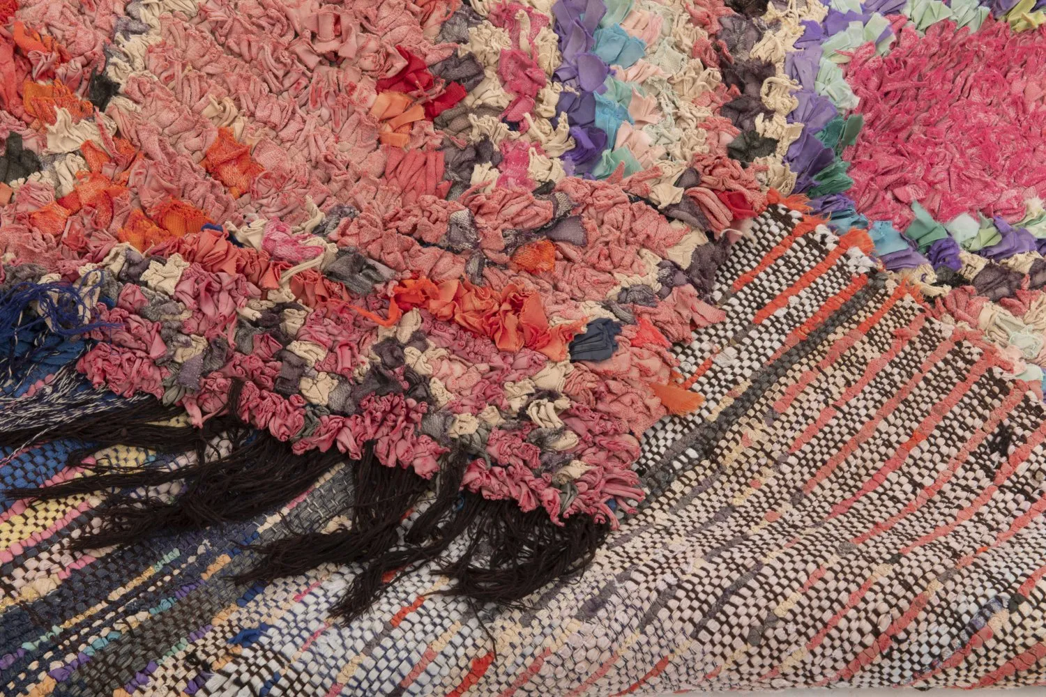 Marocký Berberský koberec Boucherouite 245 x 105 cm