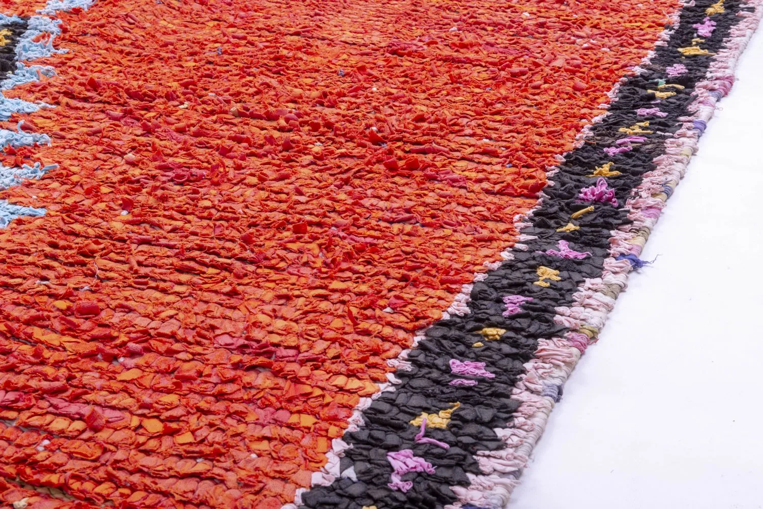 Marocký Berberský koberec Boucherouite 365 x 175 cm