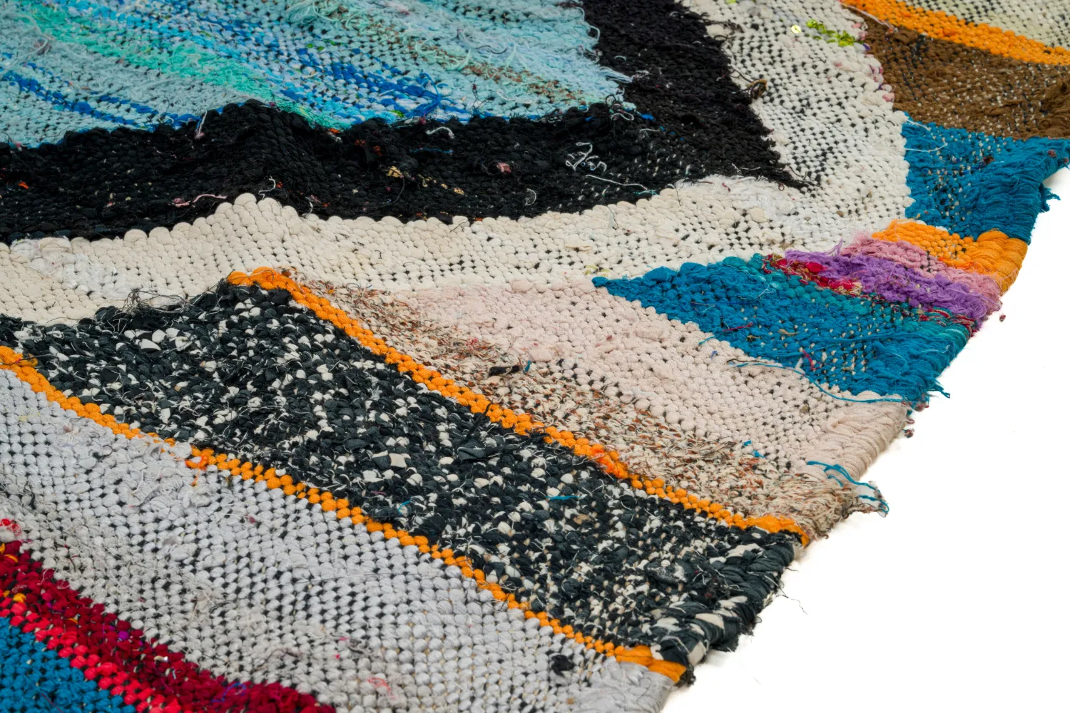 Marocký Berberský koberec Boucherouite 120 x 275 cm