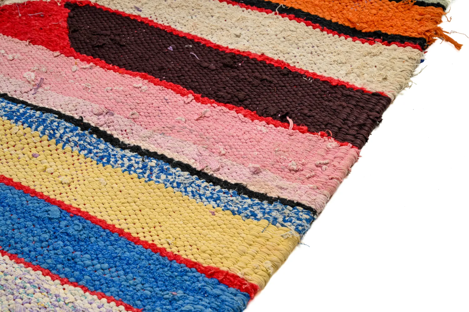 Marocký Berberský koberec Boucherouite 145 x 250 cm