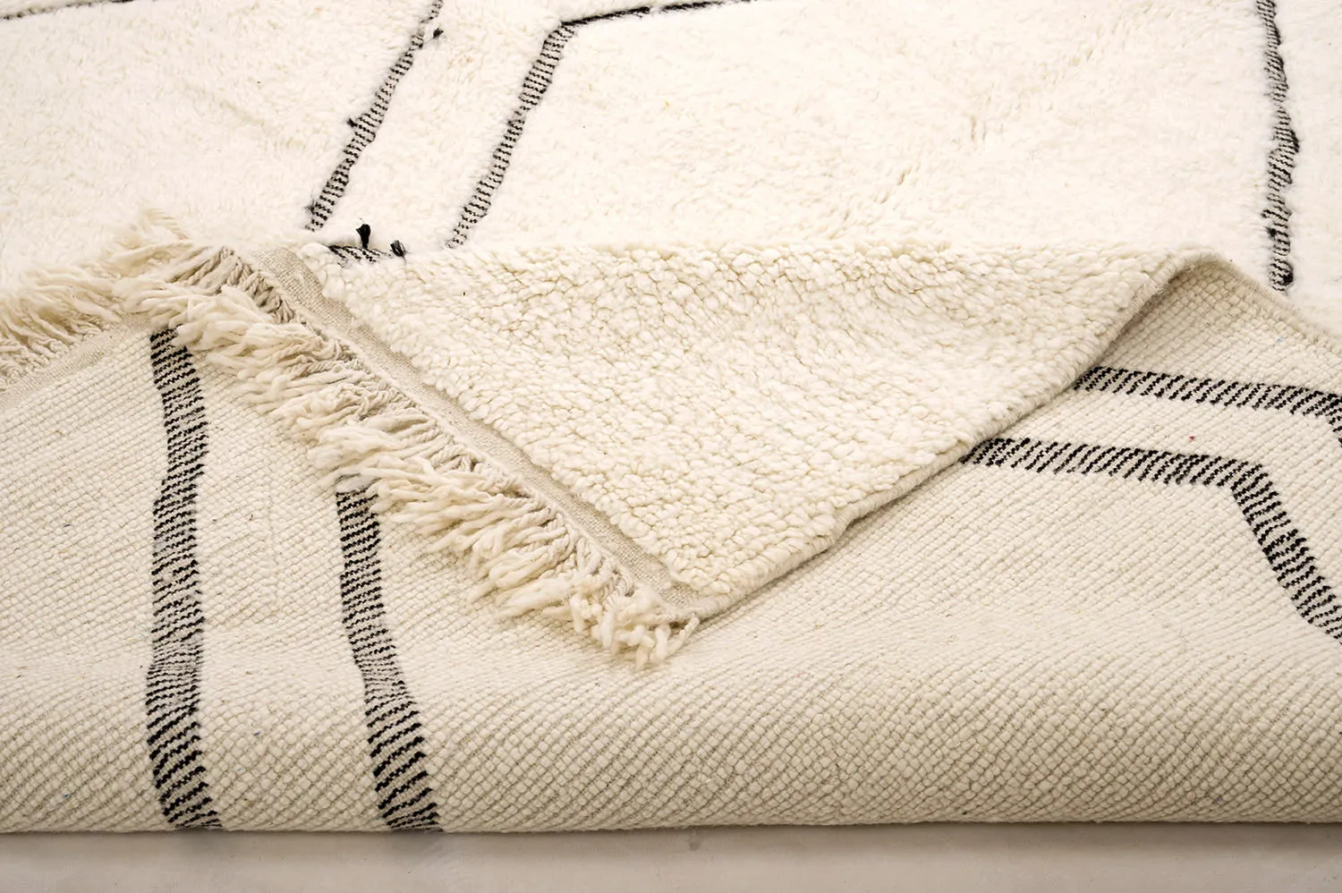 Kilim Marocký Berberský koberec Beni Ourain 210 x 300 cm