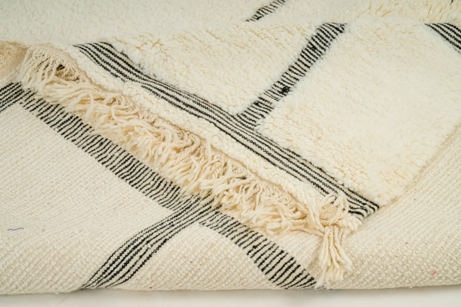 Kilim Marocký Berberský koberec Beni Ourain 200 x 295 cm