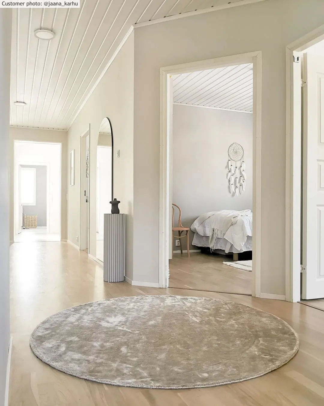 Kulatý koberec - Jodhpur Special Luxury Edition Viskos (světle šedá/béžová)