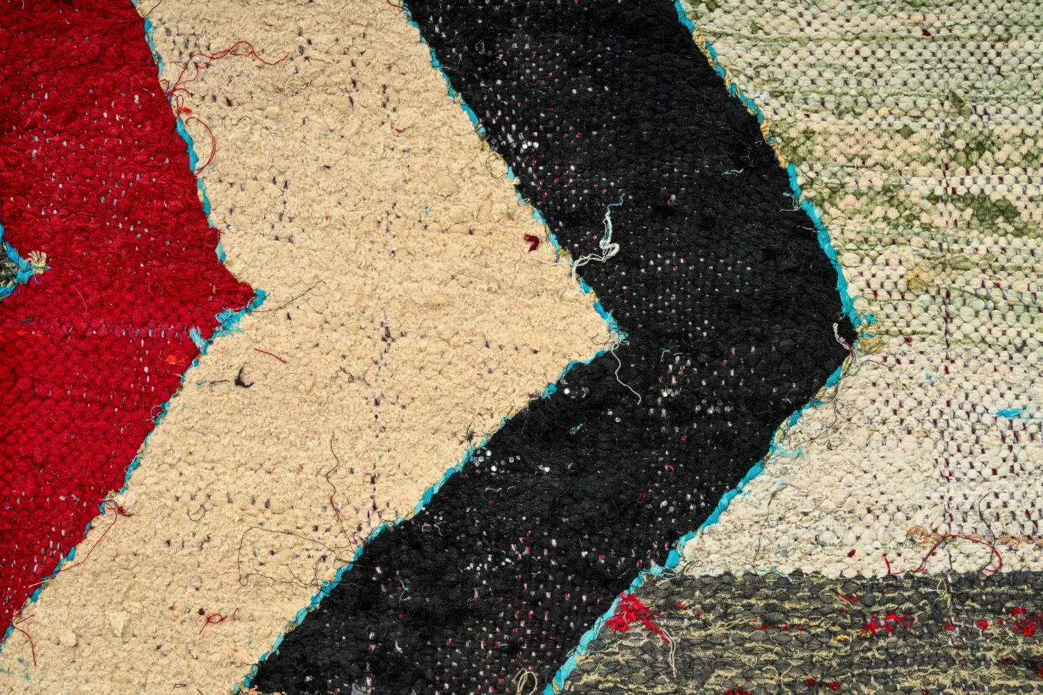 Marocký Berberský koberec Boucherouite 130 x 225 cm