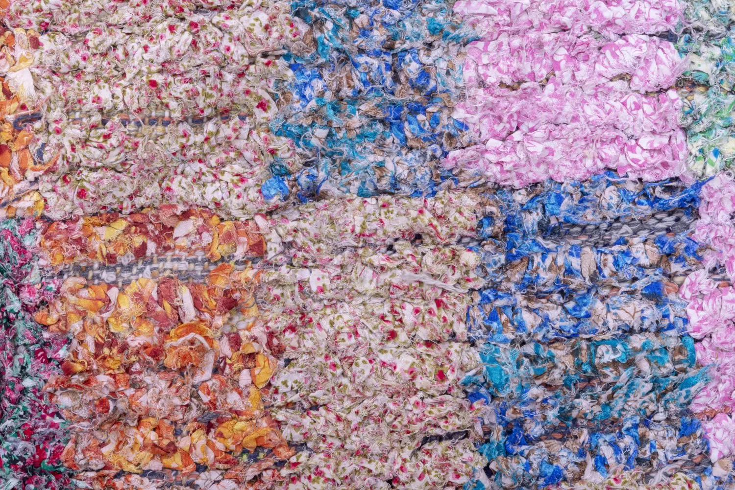 Marocký Berberský koberec Boucherouite 210 x 105 cm