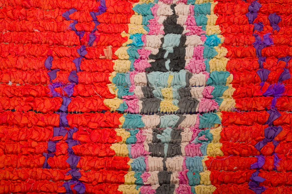 Marocký Berberský koberec Boucherouite 440 x 135 cm