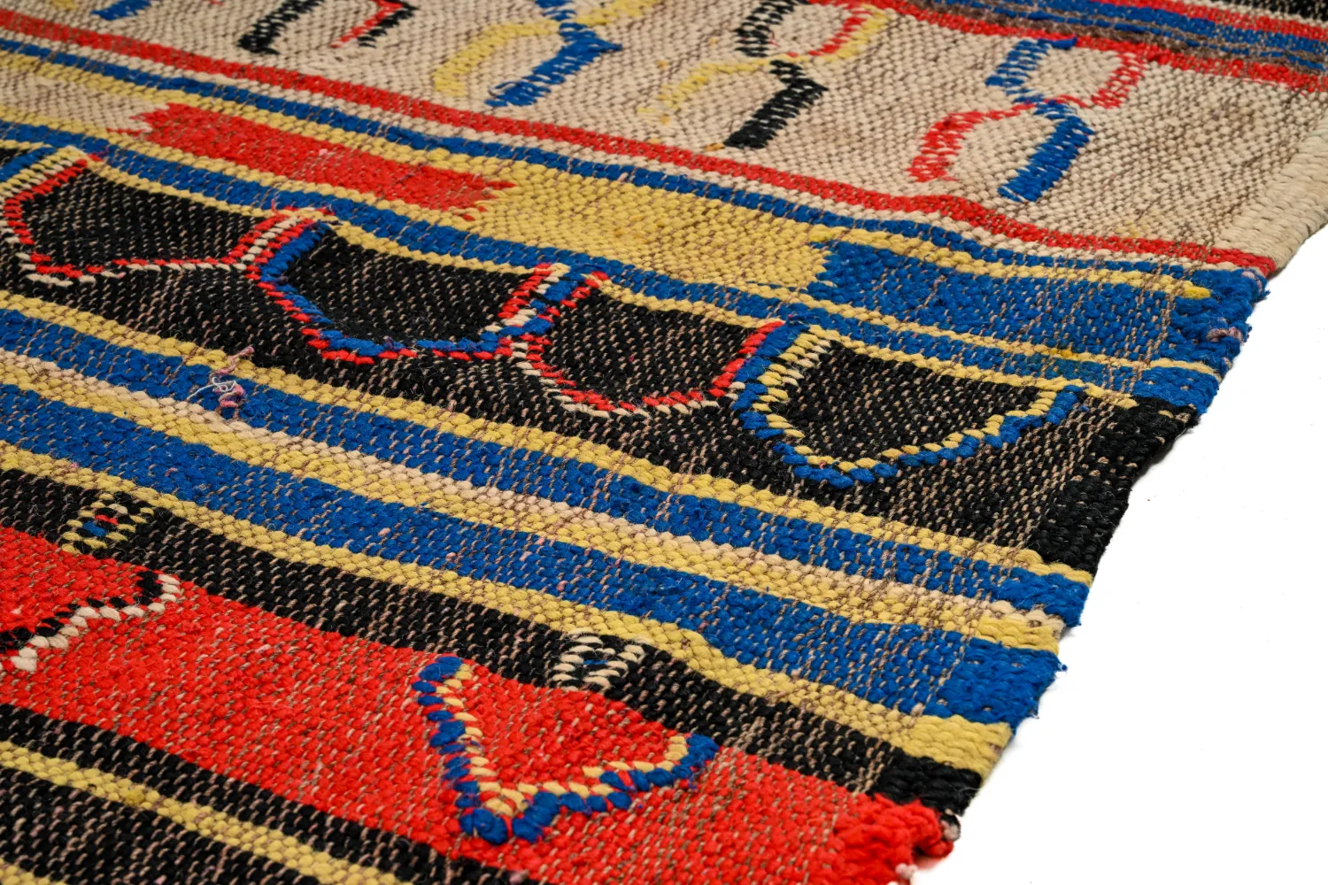 Marocký Berberský koberec Boucherouite 165 x 235 cm