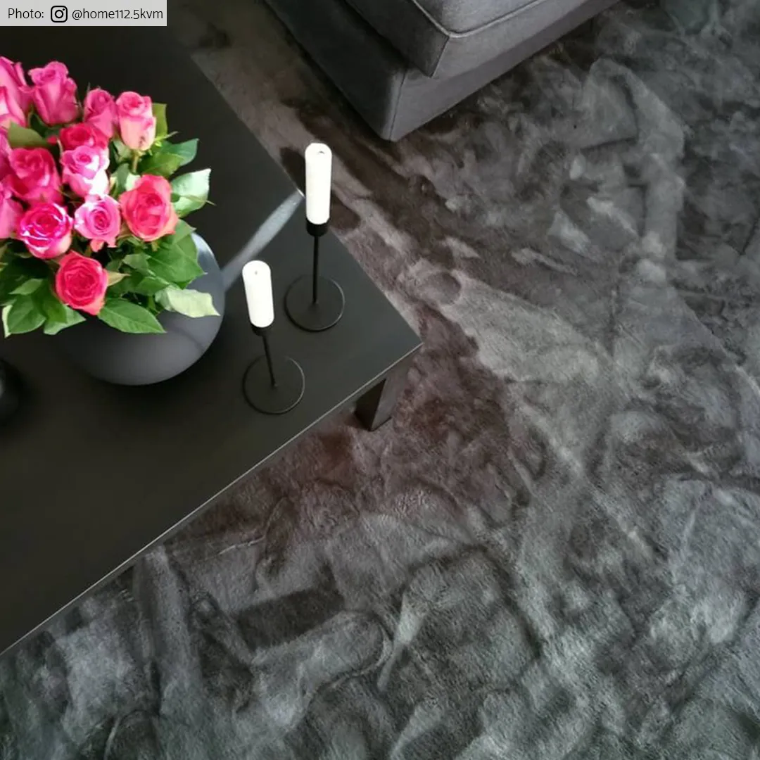 Kulaté koberce - Aranga Super Soft Fur (antracitová)