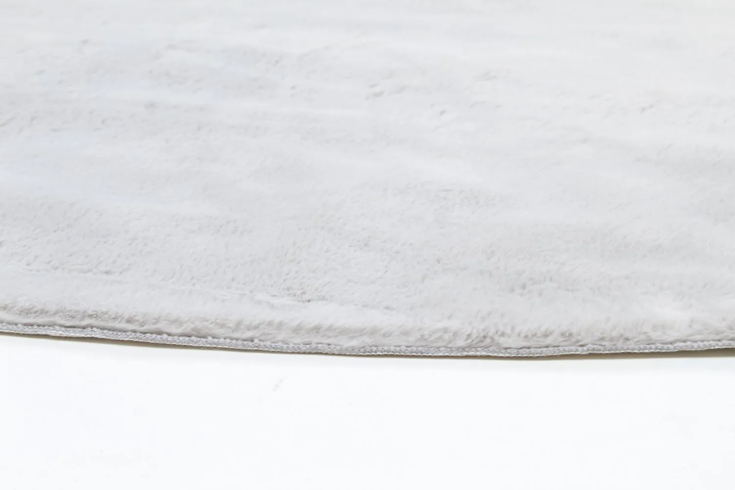 Kulaté koberce - Aranga Super Soft Fur (šedá)