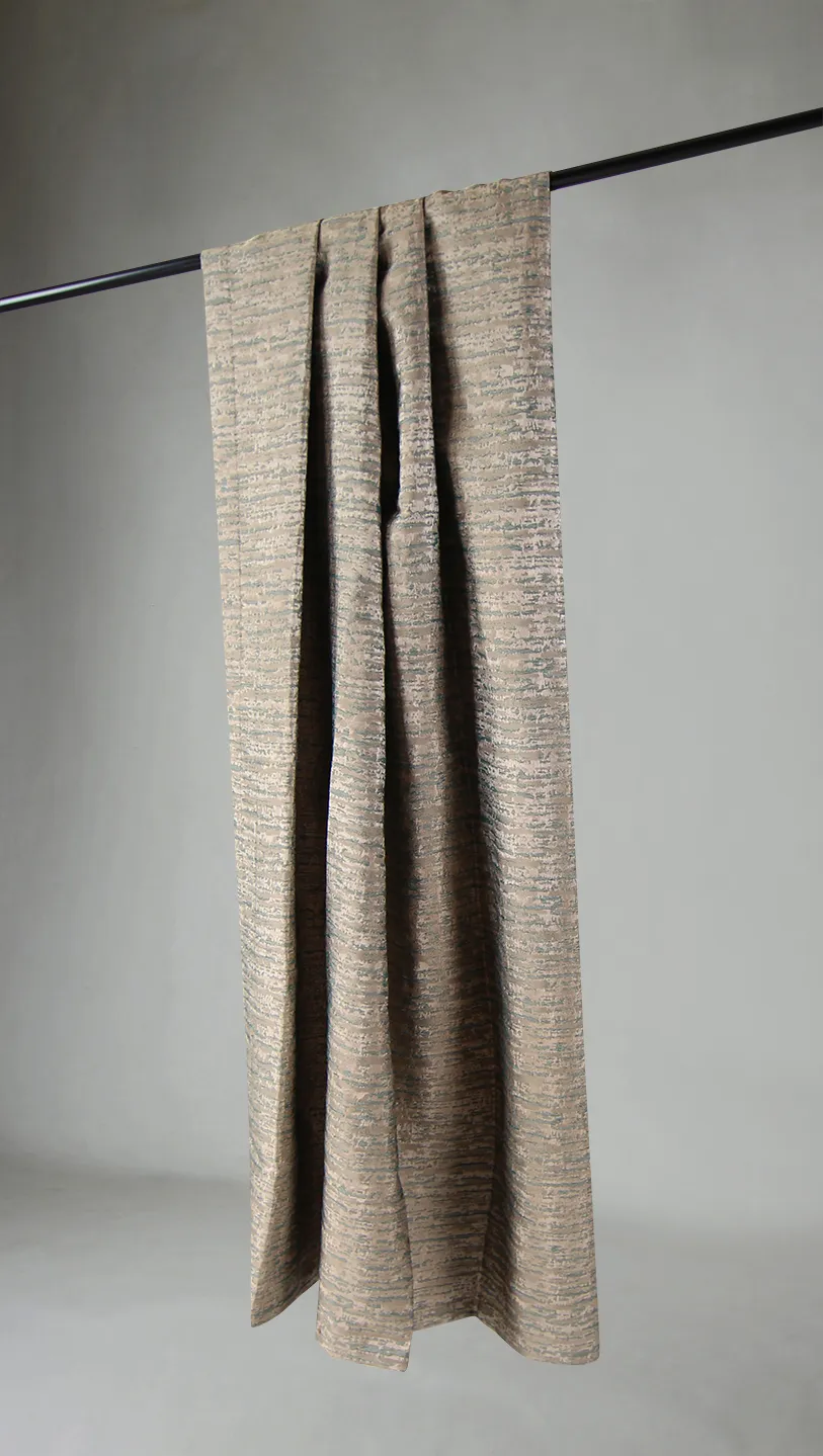 Závěs 140 x 260 cm
