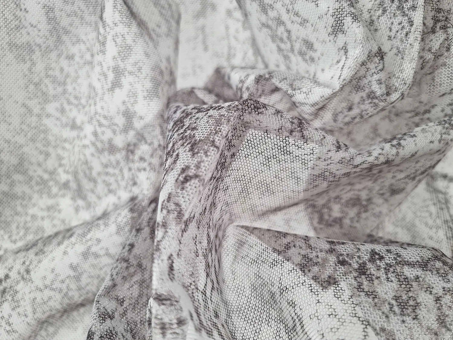 Závěs 140 x 260 cm