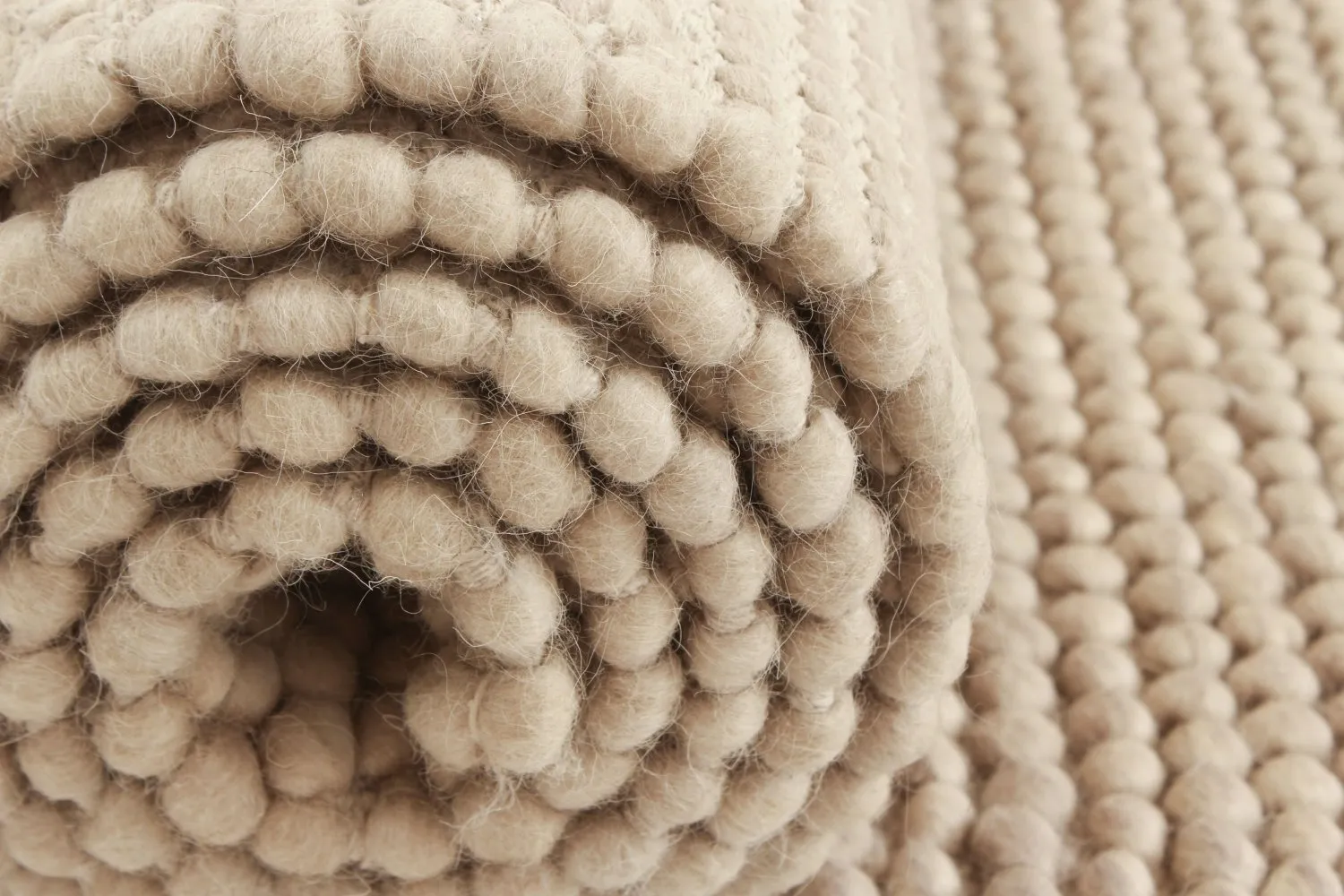 Vlněný koberec - Avafors Wool Bubble (béžová)