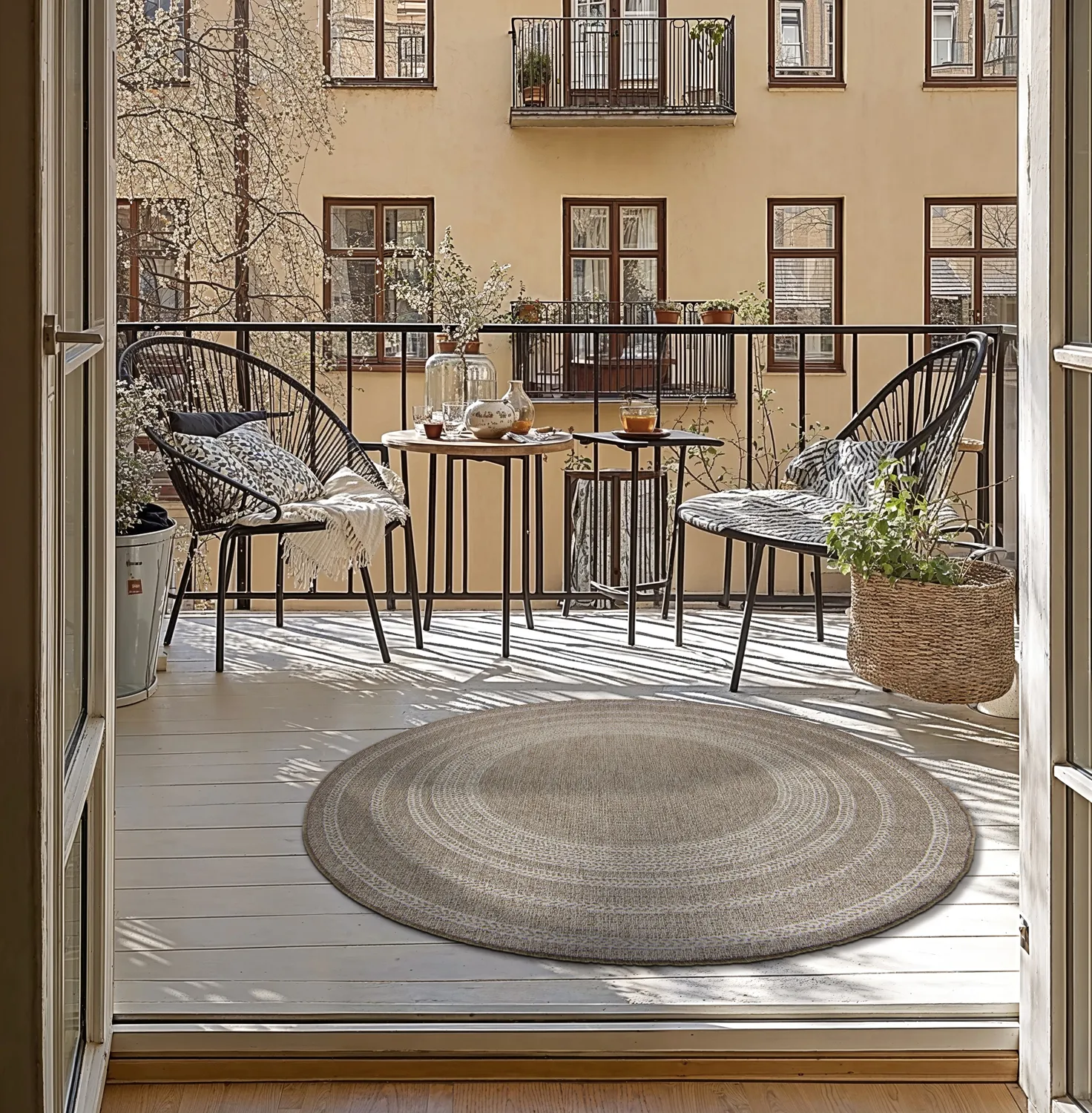 Kulatý koberec - Indoor/Outdoor Angus (béžová)