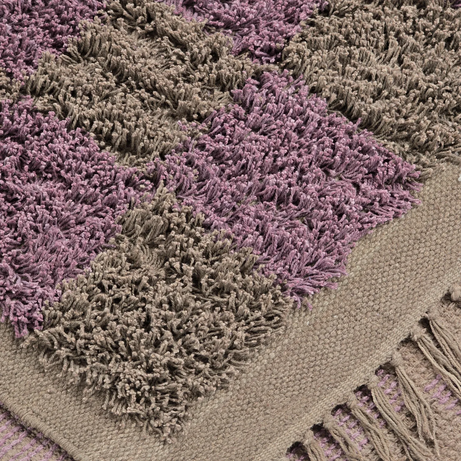 Shaggy koberce - Elsey Natural Cotton Shaggy (hnědá/fialová)