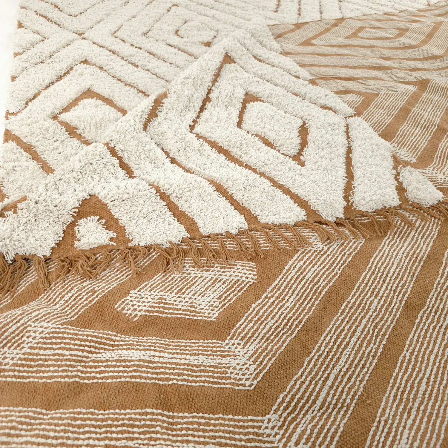 Shaggy koberce - Holwell Natural Cotton Shaggy (šedobílá/hnědá)