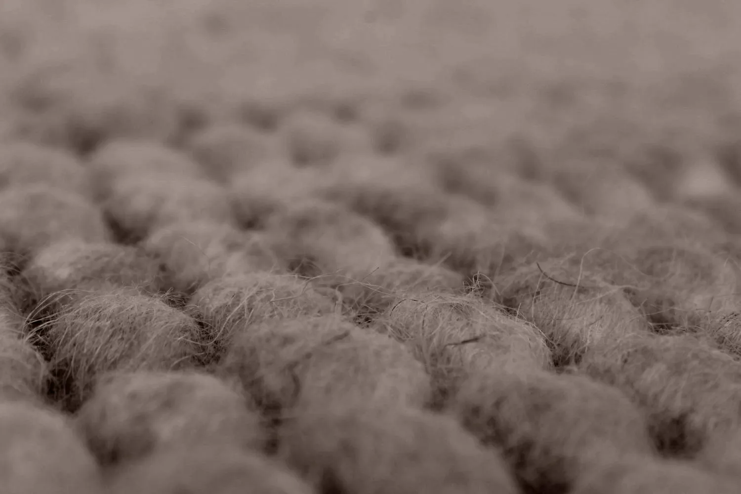 Kulatý koberec - Avafors Wool Bubble (hnědá)