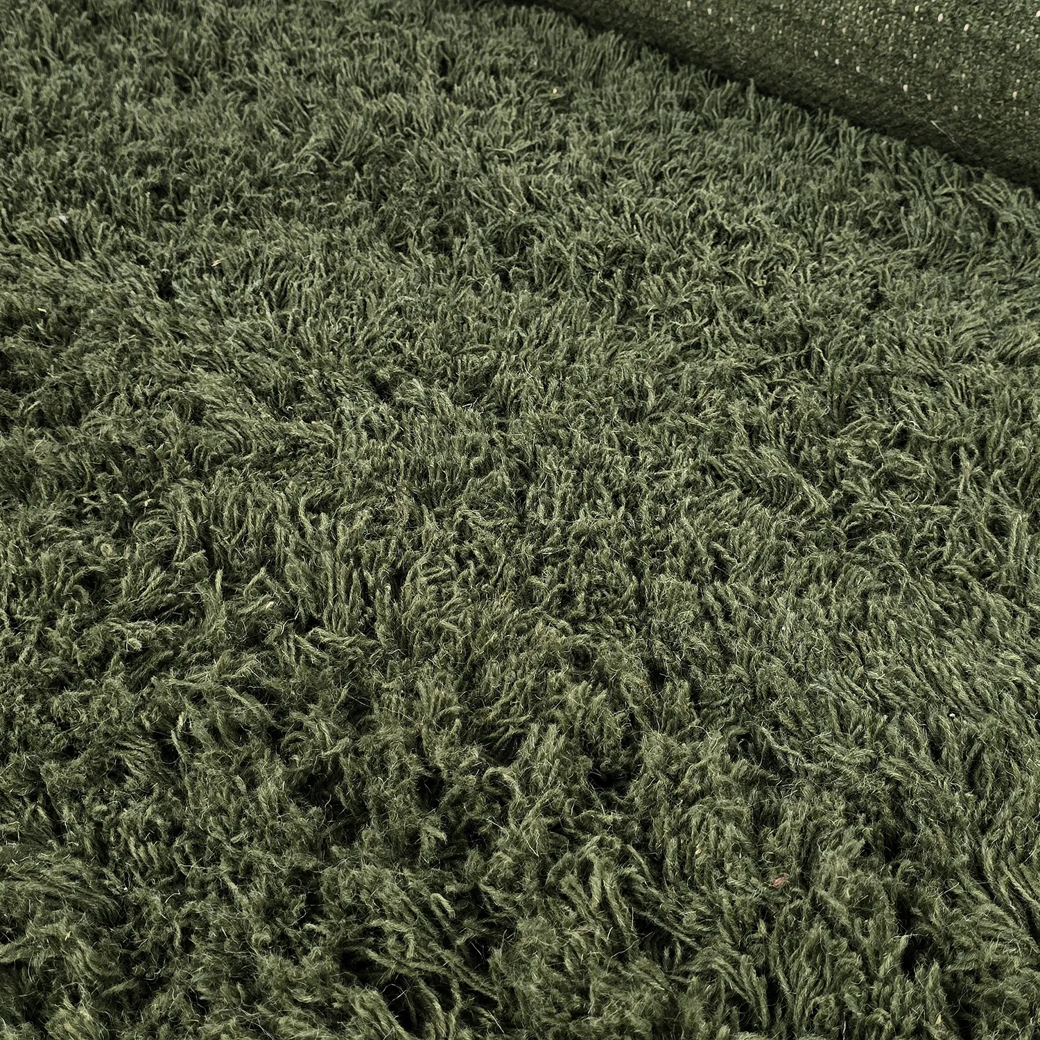 Shaggy koberce - Fassale Hand Woven Wool Shaggy (mechová zelená)