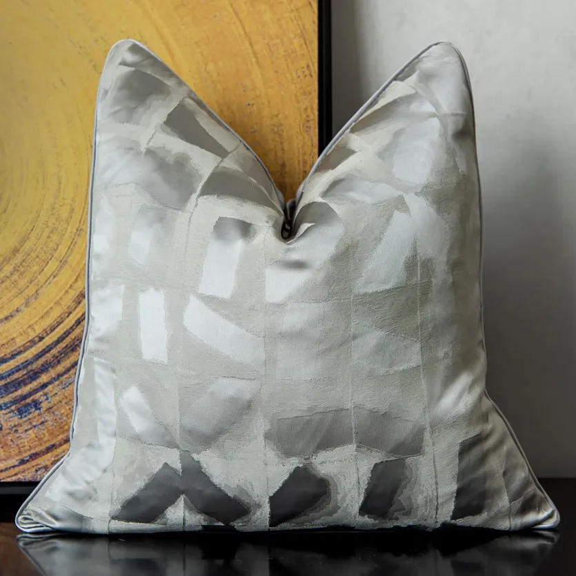 Povlak na polštář - Square Luxury 45 x 45 cm (Stříbrná)