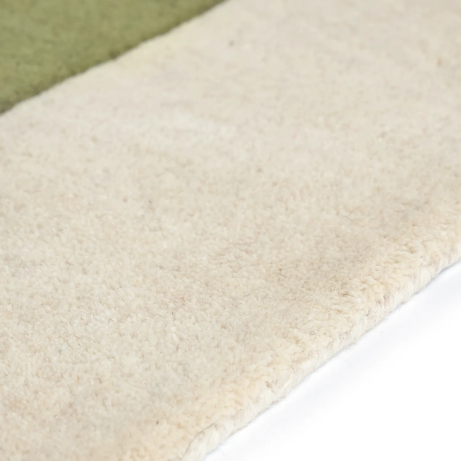 Vlněný koberec - Puri Hand Tufted Wool Premium (zelená/krémová)