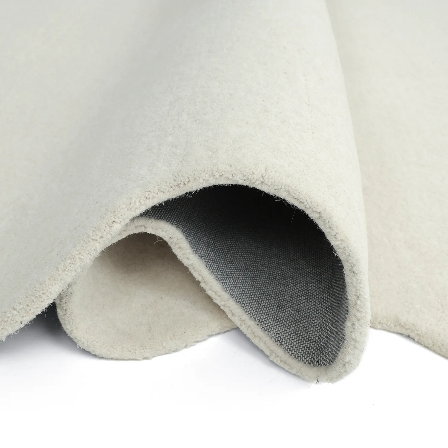 Vlnitý vlnený koberec - Diu Hand Tufted Wool Premium (bílý)