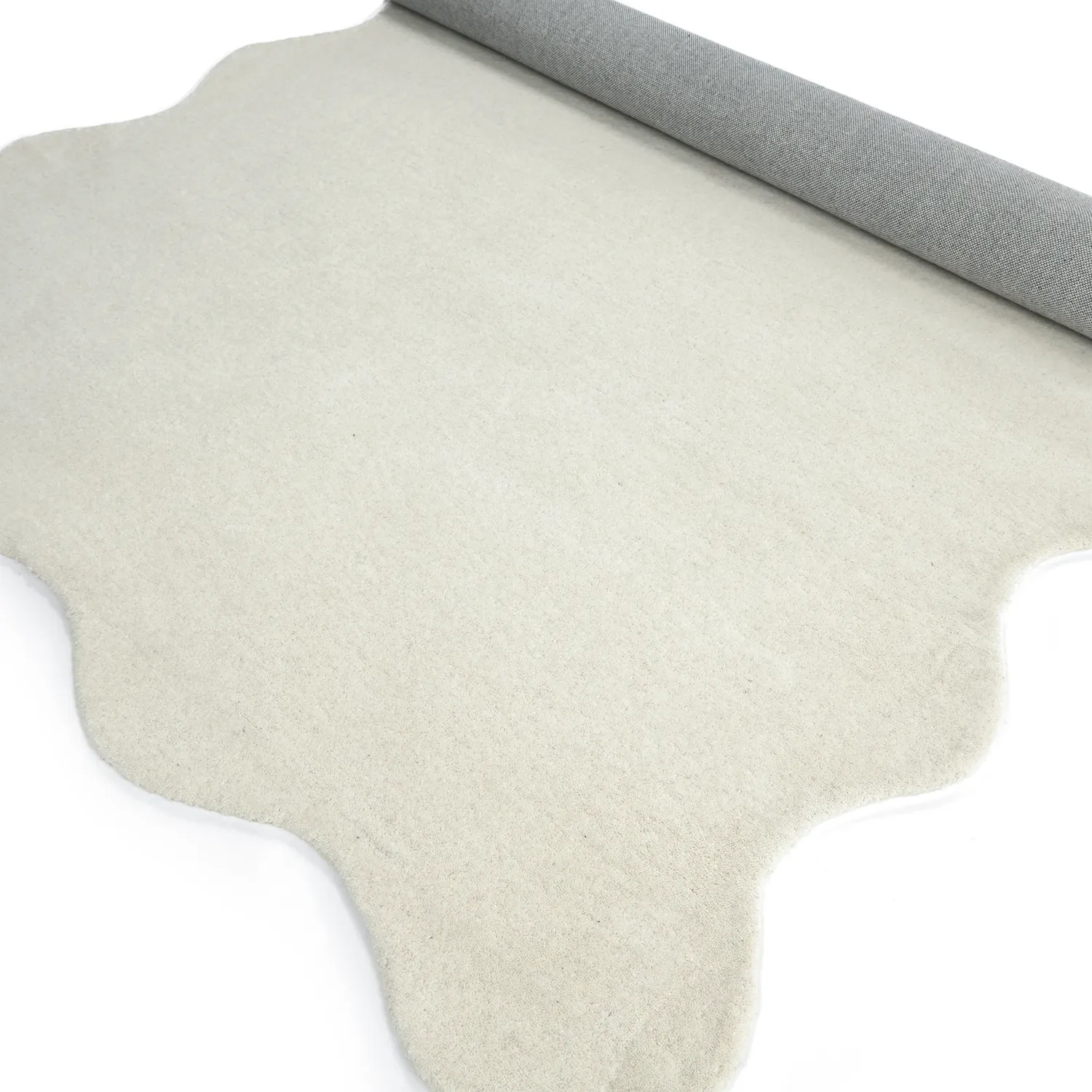 Vlnitý vlnený koberec - Diu Hand Tufted Wool Premium (bílý)